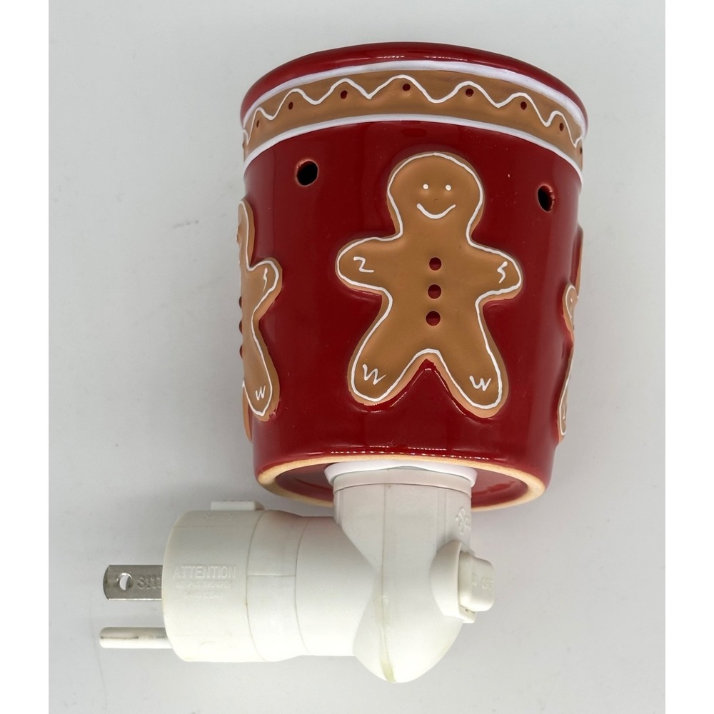 Scentsy Gingerbread Man Plug-In Warmer‎ Holiday Collection